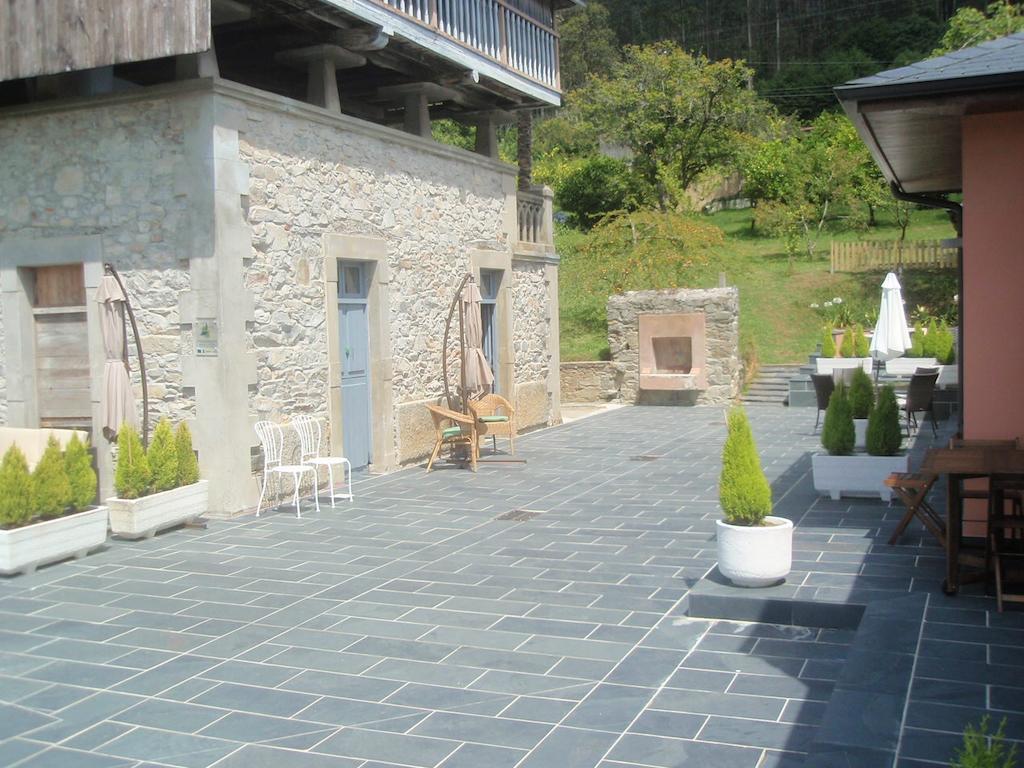 Apartamentos Arcos Del Esva Luarca Ngoại thất bức ảnh